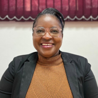 Photo of Ms. Julia Chaka